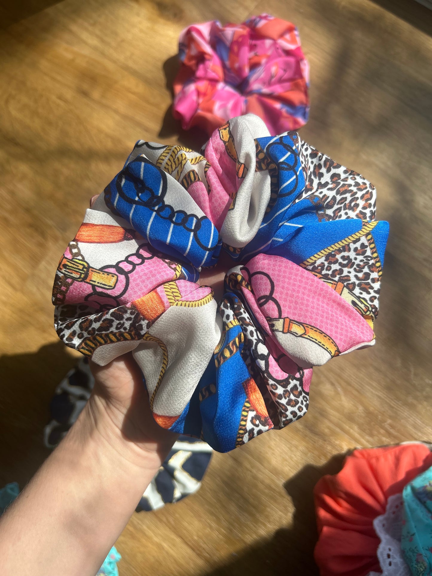 Scrunchie L-es
